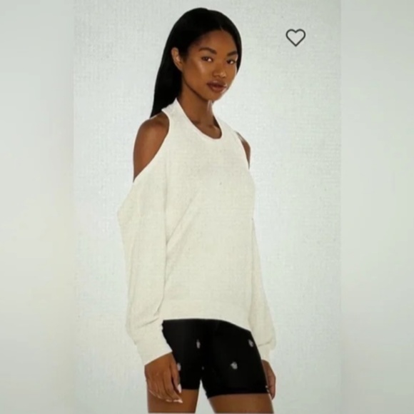 Lanston Halter Open Shoulders and Back Pullover Top/Sweatshirt Cream Size M - Picture 3 of 16